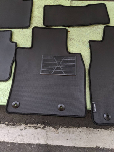 新型マツダCX30フロアマット　トランクマット