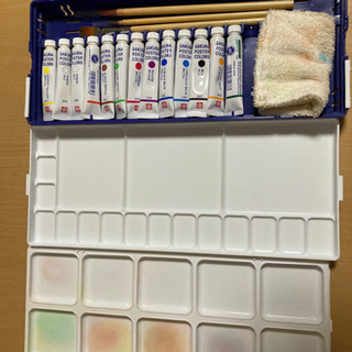 絵具セットの画像