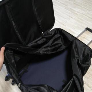 四輪キャリーバッグ40×60×25の画像