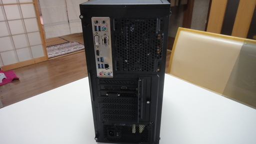 新品パーツ多【ゲーミングPC】