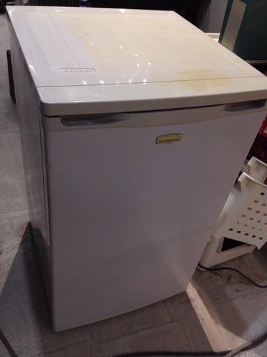 ★2046★Abitelax アビテラックス　冷凍庫　ＡＣＦ-110　2011年製　ストッカー　100L