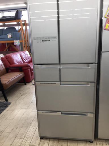 7/14東区和白  HITACHI  565L冷蔵庫  2010年  R-A5700