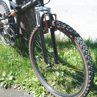 札幌 26インチ 折り畳み 自転車 ドッペルギャンガー MTB ブラッグガーズ702 18段変速 Wサス マウンテンバイクの画像
