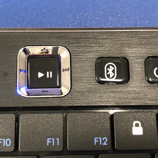 TUMI Bluetooth キーボードの画像