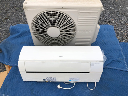 日立　ルームエアコン　8畳用