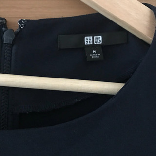UNIQLO ワンピース ネイビーの画像
