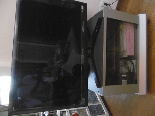 レグザ42型とテレビ台