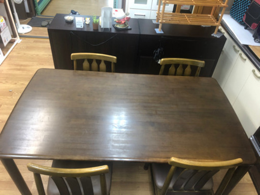 【リサイクルサービス八光　田上店　配達・設置OK】ダークブラウン　4人掛けダイニングセット