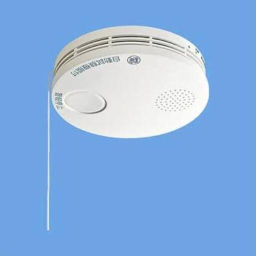 【価格約4分の1 新品です】高感度型 配線不要で広いお部屋対応\u0026天井につけなくてもOK 農業施設やビニールハウスにも 防災に 火災報知器 Panasonicけむり当番 2種 スリム型・10年寿命 バッテリー式 新品①