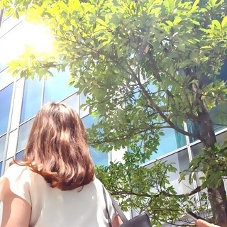 【単発・未経験可】インテックス大阪でセミナー参加者を誘導するお仕...