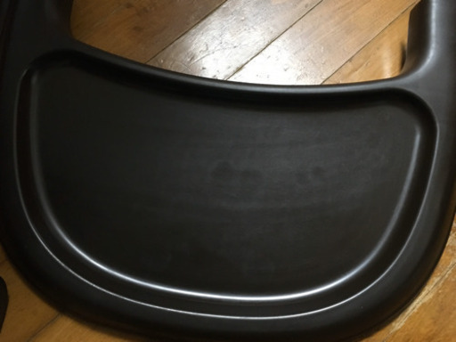 【取引中】ハイローチェア電動　コンビ　ネムリラ