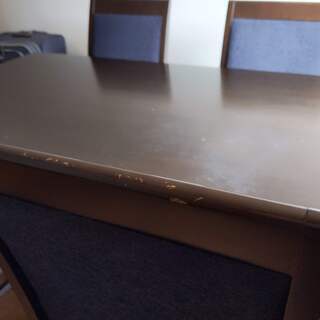 🪑【モダンデザイン】ダイ二イングテーブル＋イス・セット（机と4脚の椅子）🪑の画像