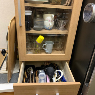 食器棚 ナチュラルの画像