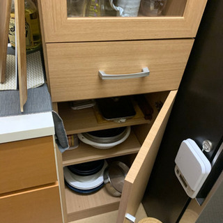 食器棚 ナチュラルの画像