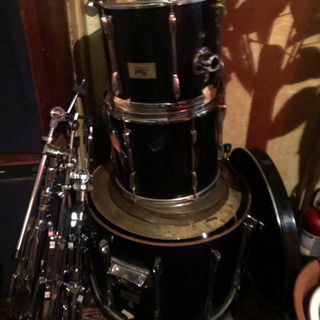※決定しました。Pearlドラムセット（一部違うパーツ有）。