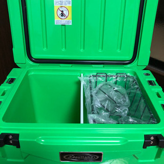 Deelight ディーライト Iceland Cooler Box 35QT 商談成立　新品未使用品の画像