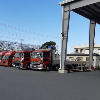 注目！安定感抜群！！　平均月収￥345,000￥　３ｔトラックでのお米配送ドライバー（正社員）大募集！の画像