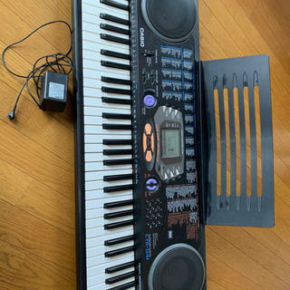 カシオ電子キーボード