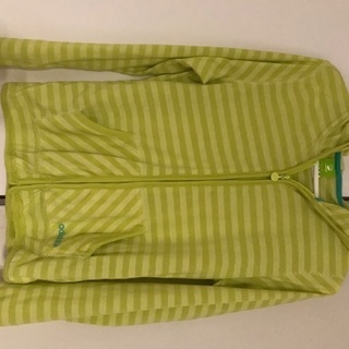 adidas レディースパーカーの画像