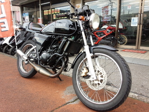 NO.3324　ＲＺ５０　水冷２サイクル　クラッチ付き６速ミッション　セパハン　チャンバー付き　ブラック　☆彡