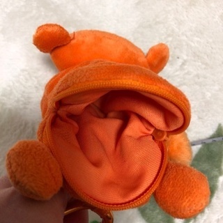 ティガーの帽子とカメラケース　未使用の画像