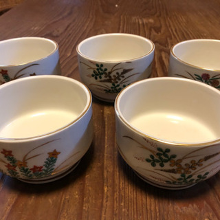 値下げしました　秀山　小鉢5客セット　　箱入り