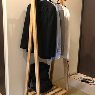 木製ハンガーラック(CAINZ)お譲りします
