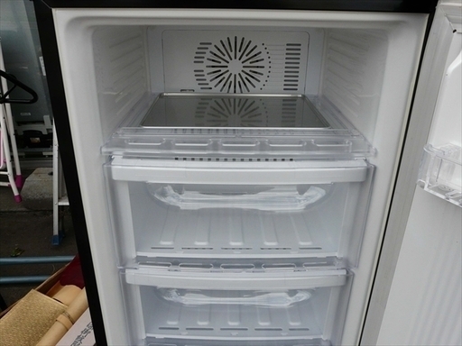 カード決済対応！20Y0209 C  MITSUBISHI 三菱 三菱ノンフロン冷凍庫 144L MF-U14T-B　2013年製