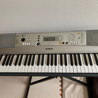 ヤマハ電子キーボード PSR-E313 スタンド付き