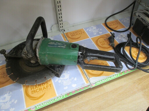 日立　コンクリートカッタ　CM11　中古品