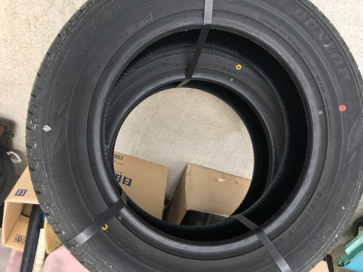 新品　お話し中　205/60r16  2本セット　タイヤ