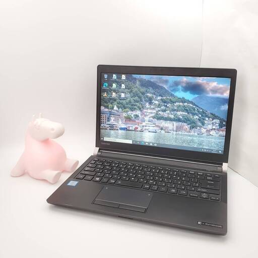 東芝 第六世代Corei5 メモリ8GB SSD256GB ノートパソコン【1】