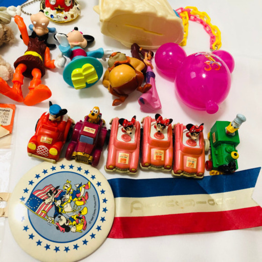 【まとめ売り】ディズニー　レアグッズ　ミールトイ　ミニカー　貴重　セット売り