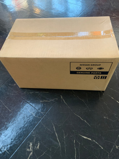 25年式フーガ新品未開封エアバックモジュールです。