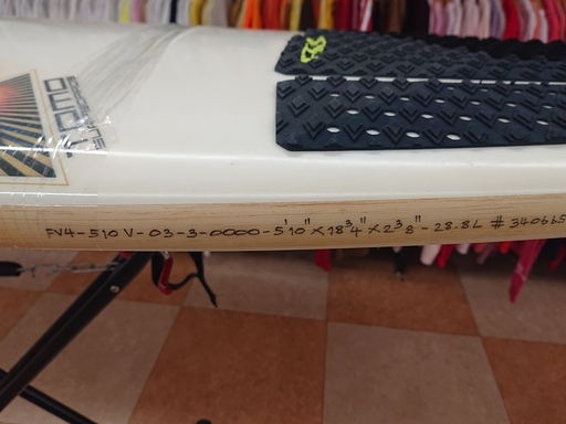 【ジモティ―見たで6％OFF】FIREWIRE　ファイヤーワイヤー　TOMO　V4　5’10”※お値下げしました