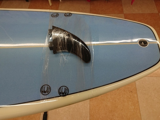 【ジモティ―見たで6％OFF】ファンボード　6’8”　FIN付