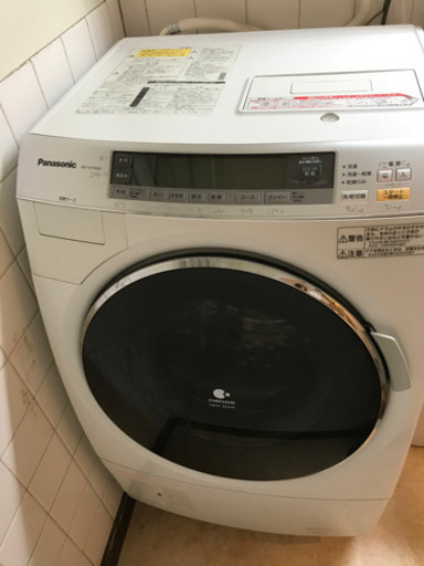 ①ドラム式洗濯乾燥機 Panasonic NA-VX7000L