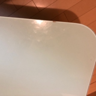 ガラスリビングテーブルの画像