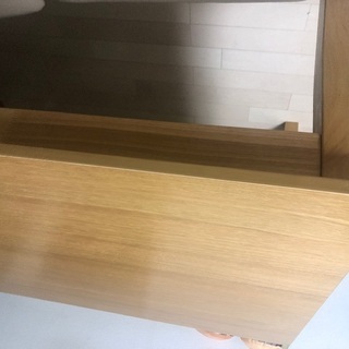 ダイニングテーブルの画像