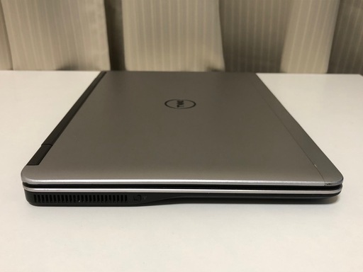 ★受け渡し者決定★【B5サイズウルトラブック・webカメラ搭載・新品バッテリ交換済み】Core i5-4300U メモリ4GB SSD