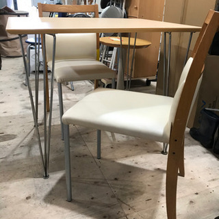【訳あり】ダイニング３点セット　ダイニングテーブル　イス2脚の画像