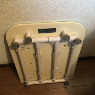 お風呂のバスタブの中に使えるすのこ。の画像