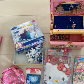 女の子用　たまごっち　アイカツ　プリンセス宝箱　パズルの画像