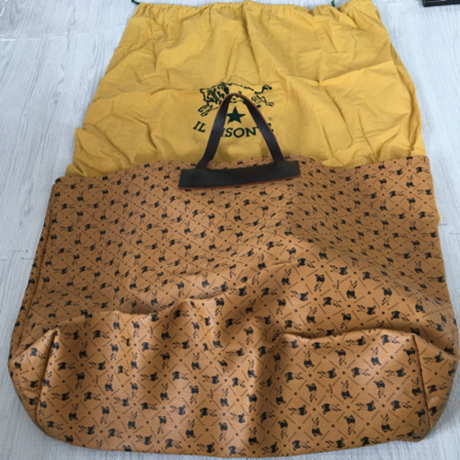 イタリア購入‼️イルビゾンテ⭐︎機能的バッグ！IL BISONTE  トートバッグ