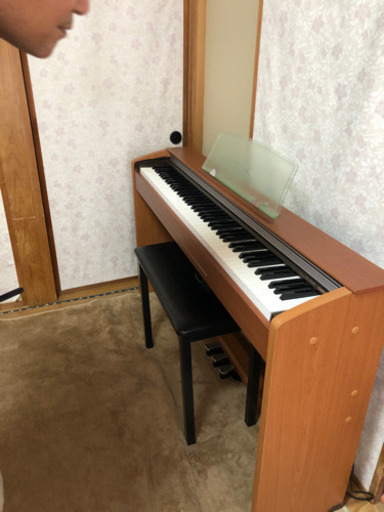 Privia 電子ピアノ（美品）