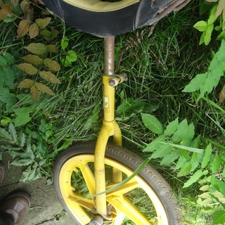 中古一輪車　タイヤ交換必用？