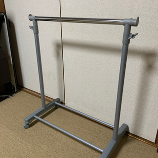 交渉中　ハンガーラック　シングル