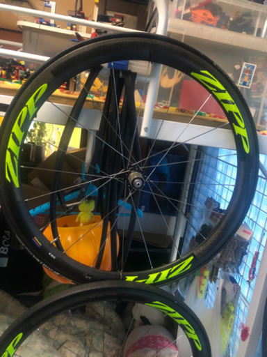 ZIPP303カーボンホイール