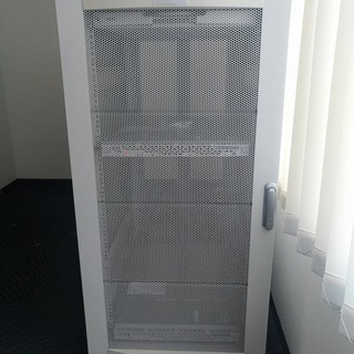 NEC 24U サーバーラック