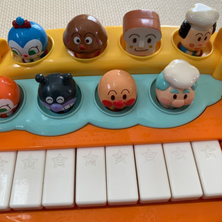 交渉中　アンパンマンとコンビ起き上がりこぼしの画像